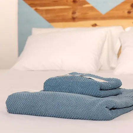 Artistic Beachfront Διαμέρισμα